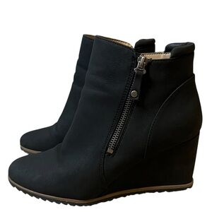 SOUL BY NATURALIZER Womens Black Stretch Gore Haley Almond Toe Wedge Booties 9 M